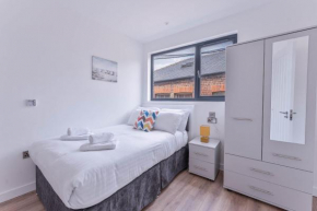 Modern and Bright Studio in Central Sheffield